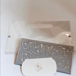 ظرف قماش رمادي بتطريز فضي