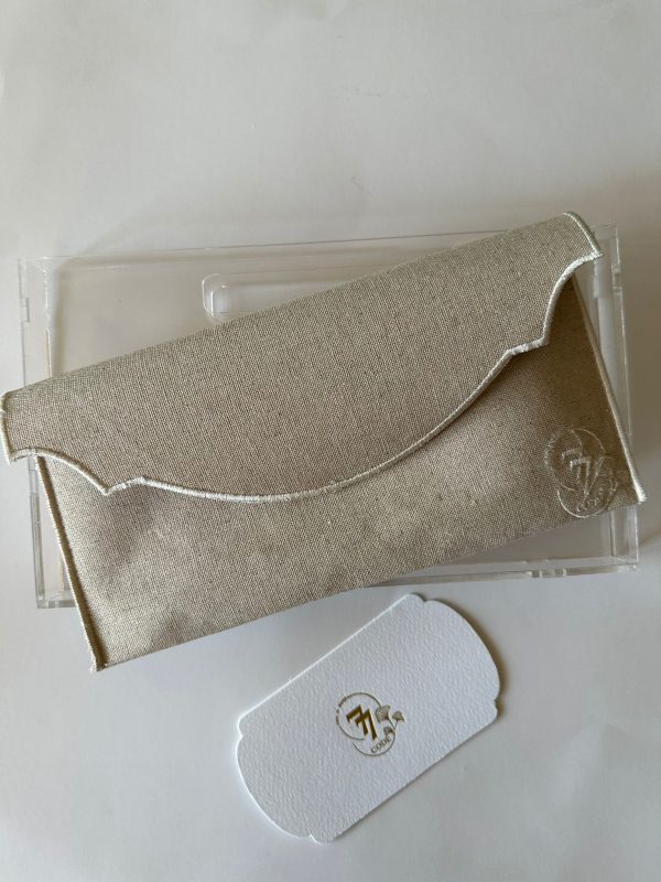Beige fabric envelope embroidered with off-white roses - Image 2